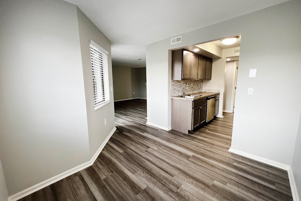 Deercross Apartments | 9225 Deercross Pkwy, Blue Ash, OH 45236, USA | Phone: (513) 791-2800