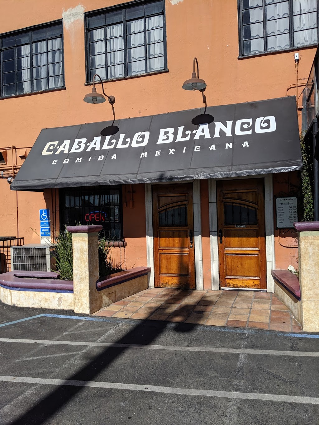 CABALLO BLANCO RESTAURANTE | 5604 Franklin Blvd, Sacramento, CA 95824, USA | Phone: (916) 428-6706