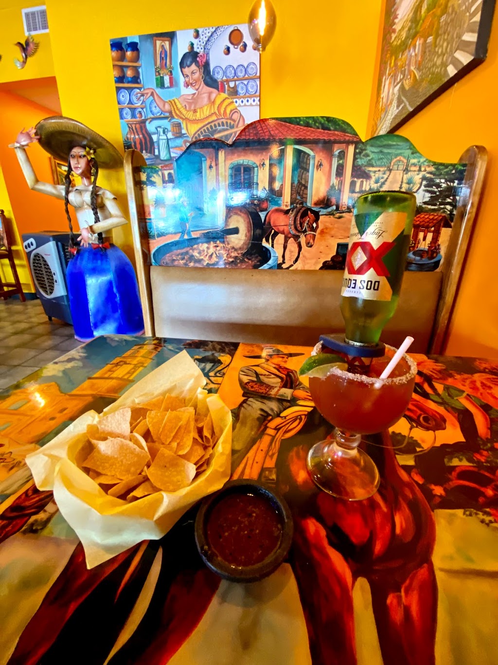 La Casa De Juana | 3941 E Chandler Blvd, Phoenix, AZ 85048, USA | Phone: (480) 626-9295