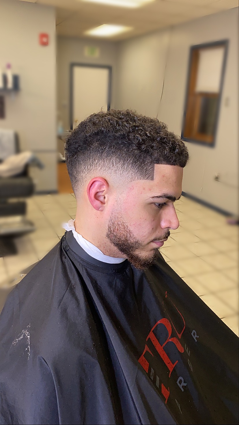 Static Cutz Barbershop | 320 Agnew Rd, Jeannette, PA 15644, USA | Phone: (412) 414-3012