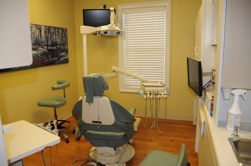 Dream Dental | 114 Mirramont Lake Dr, Woodstock, GA 30189, USA | Phone: (770) 592-7000