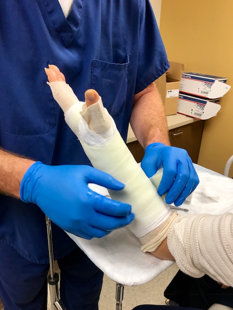 SCOS Orthopedic Specialists | 18785 Brookhurst St, Fountain Valley, CA 92708, USA | Phone: (714) 500-5056