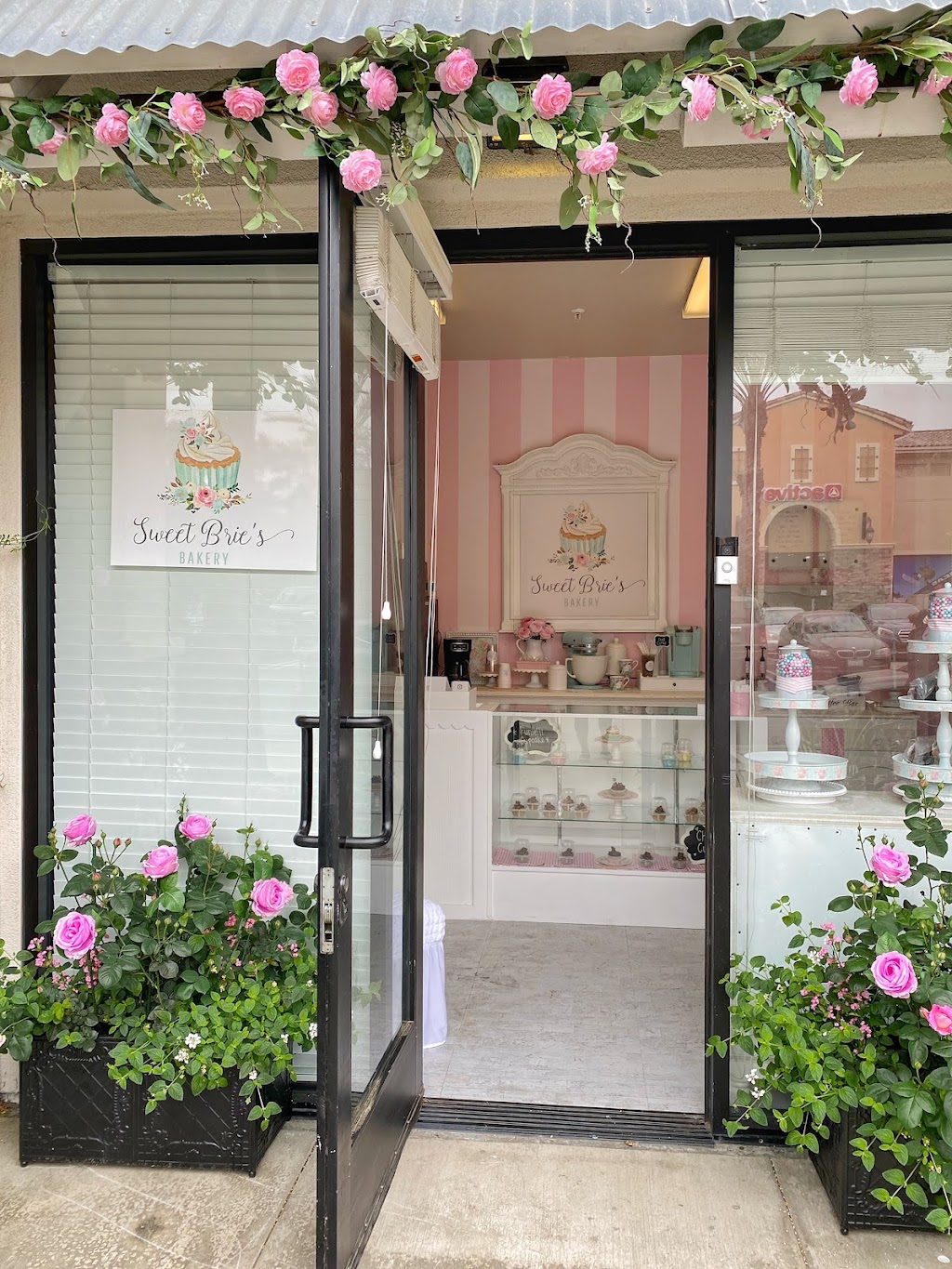Sweet Bries Bakery | 10399 Foothill Blvd Suite 2111, Rancho Cucamonga, CA 91730, USA | Phone: (909) 638-2468