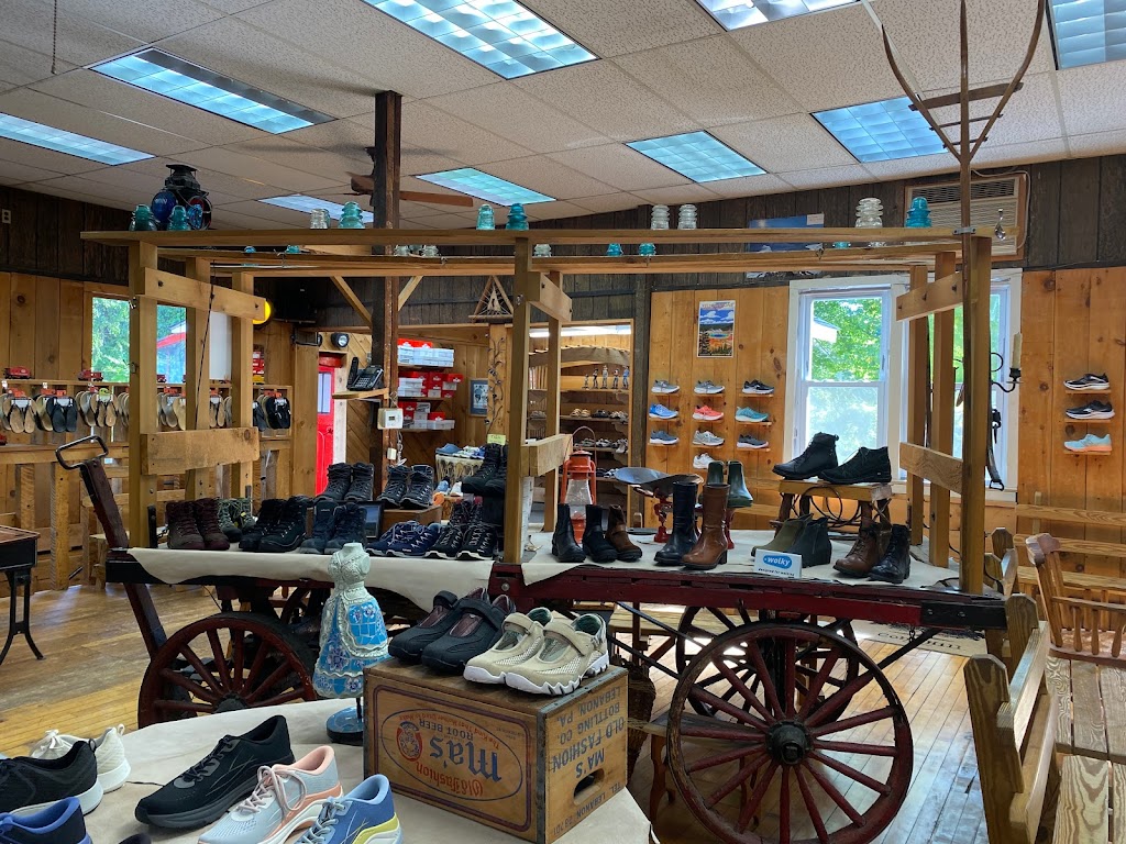 Rugged Boot & Shoe Co | 3256 E Main St, Mohegan Lake, NY 10547, USA | Phone: (914) 528-1900