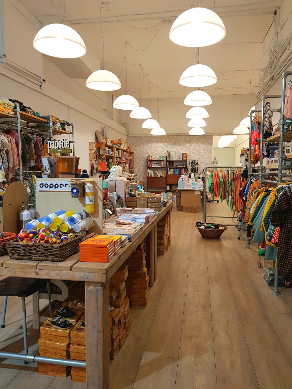 Knotsknetter | Jan Evertsenstraat 100, 1056 EH Amsterdam, Netherlands | Phone: 020 737 0600