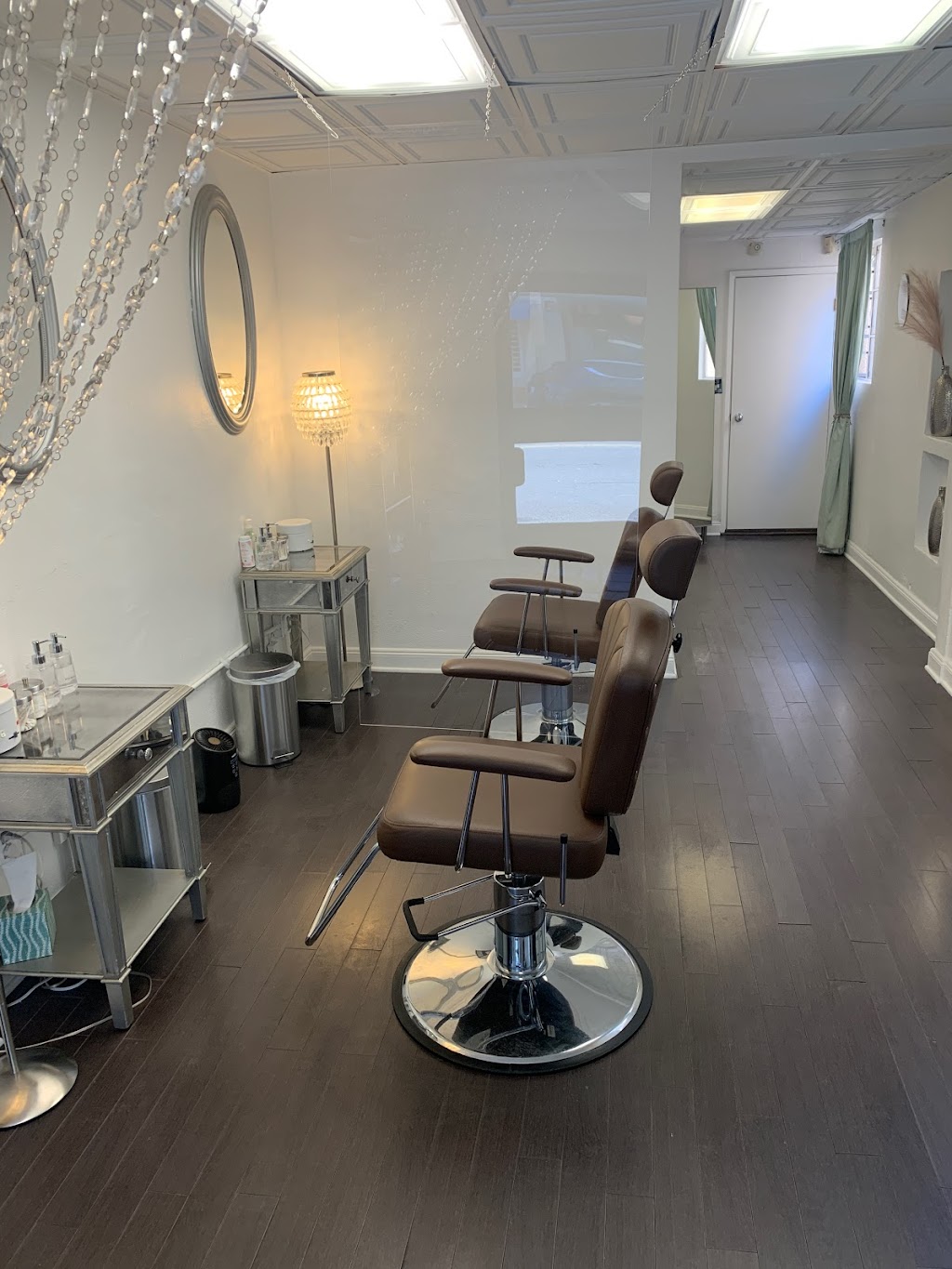 The Brow Lounge | 5916 College Ave, Oakland, CA 94618, USA | Phone: (510) 428-9888