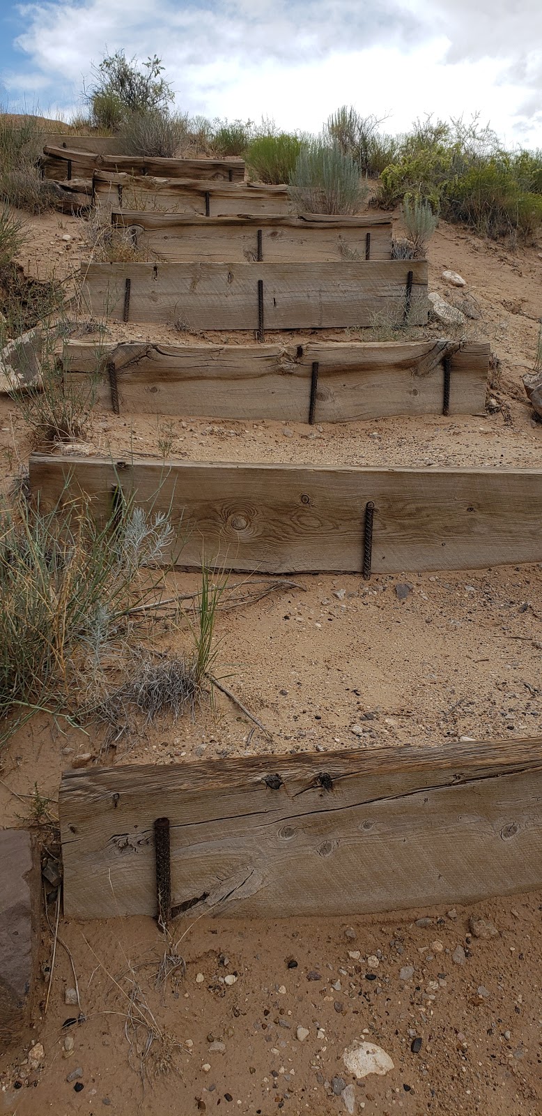 El Cerro de Los Lunas | NM-6, Los Lunas, NM 87031, USA | Phone: (505) 839-3840