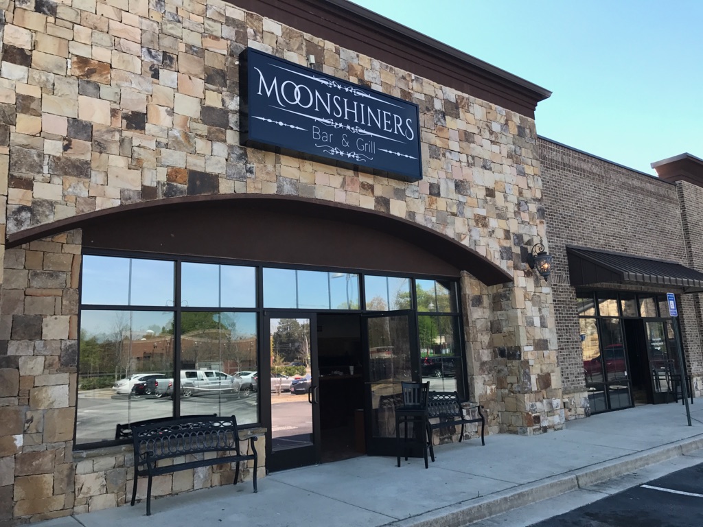 Moonshiners Bar & Grill | 2445 Moon Rd, Grayson, GA 30017, USA | Phone: (470) 242-5067