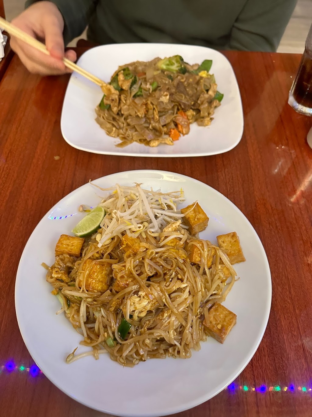 Thai Dish Restaurant | 5545 Roosevelt Blvd, Clearwater, FL 33760, USA | Phone: (727) 474-7924