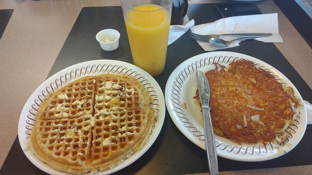 Waffle House | 550 E Main St, Biscoe, NC 27209, USA | Phone: (910) 428-4011