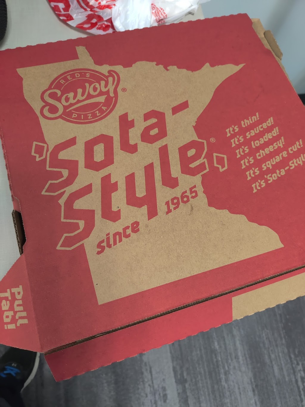 Reds Savoy Pizza | 8508 MN-7, St Louis Park, MN 55426, USA | Phone: (952) 500-8027