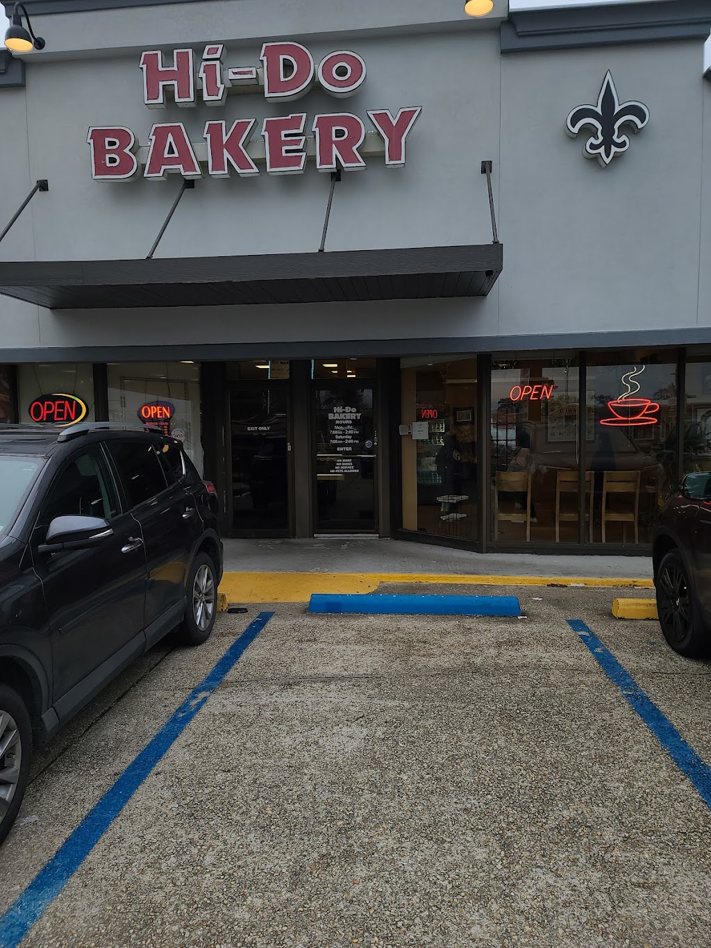 HI-Do Bakery | Hi-Do Plaza, 439 Terry Pkwy, Terrytown, LA 70056, USA | Phone: (504) 366-6555