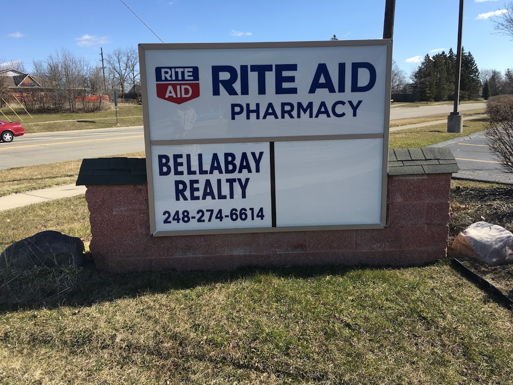 Bellabay Realty Tri-Counties | 37361 Eight Mile Rd, Livonia, MI 48152, USA | Phone: (248) 274-6614