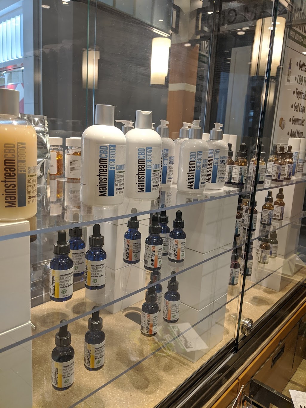 Mainstream CBD | 12401 Wayzata Blvd, Minnetonka, MN 55305, USA | Phone: (952) 683-1888