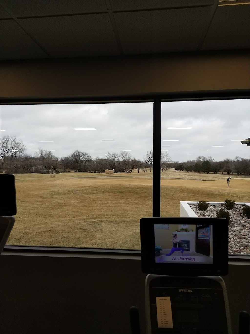 Tallgrass Country Club | 2400 N Tallgrass St, Wichita, KS 67226, USA | Phone: (316) 684-4110