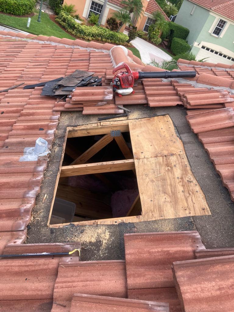 Apex Summit Roofing LLC | 9076 SW 21st Ct B, Boca Raton, FL 33428, USA | Phone: (561) 909-8954