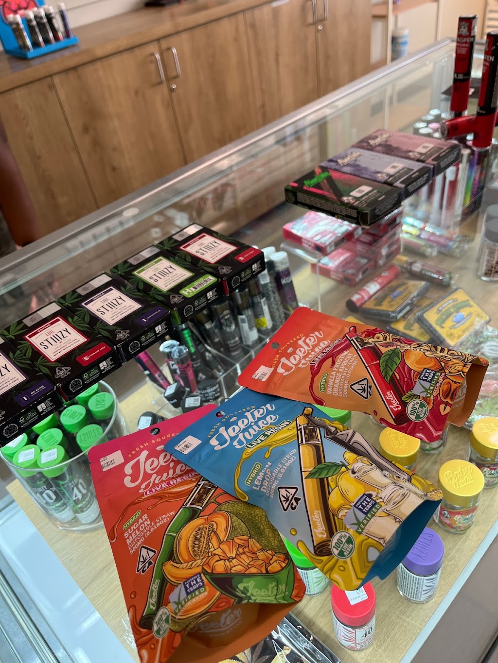 Embarc Sacramento Cannabis Dispensary | 6233 Mack Rd, Sacramento, CA 95823, USA | Phone: (916) 572-9659