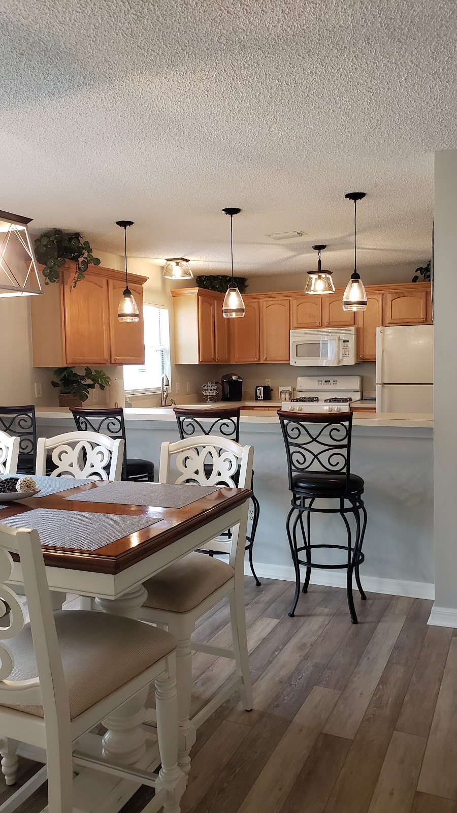 Villagers Homestyle Vacation Rentals | 1182 Burton Ln, The Villages, FL 32162, USA | Phone: (716) 930-0193