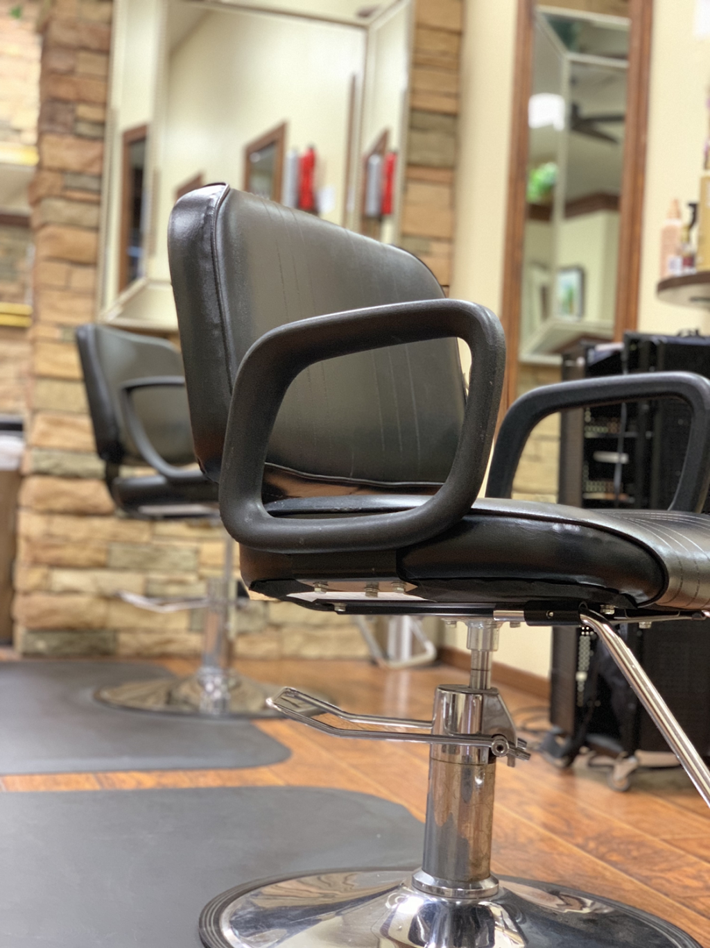 Transformations Salon | 12235 N Cave Creek Rd Suite #14, Phoenix, AZ 85022, USA | Phone: (602) 466-3951