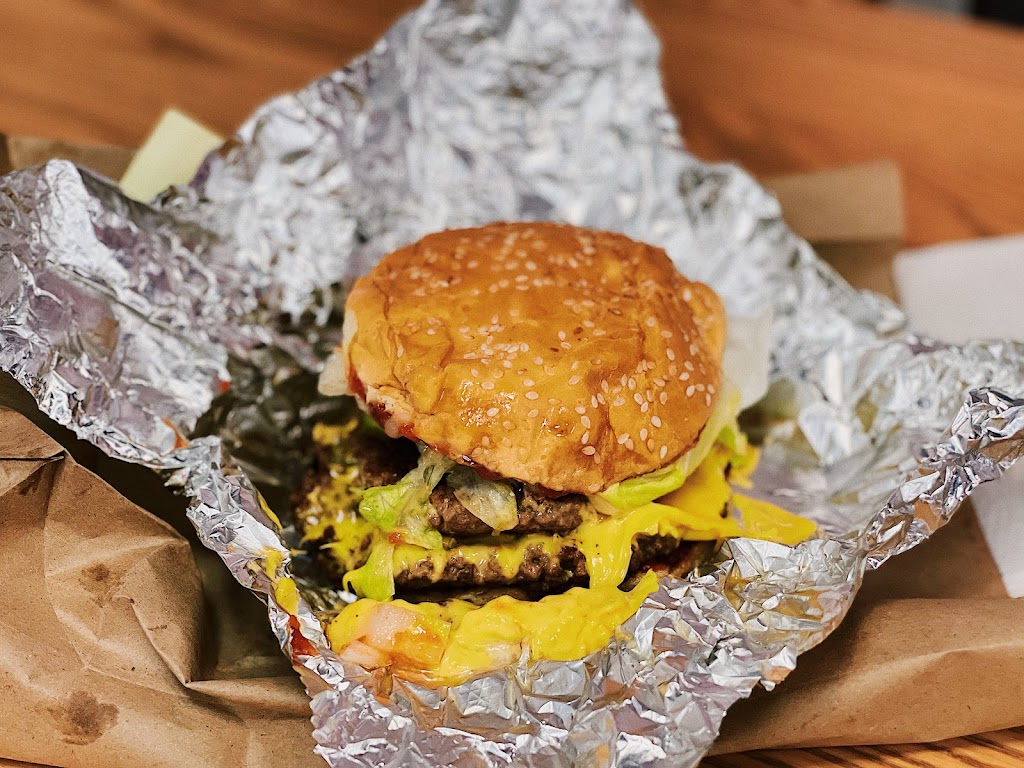 Five Guys | 12175 Clarksville Pike Suite 205, Clarksville, MD 21029, USA | Phone: (443) 542-0089