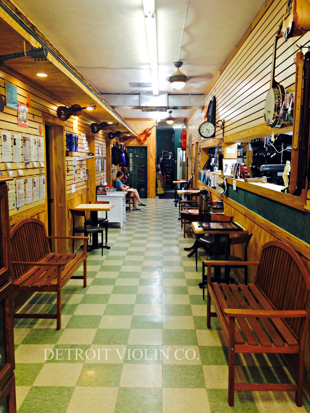 Detroit Violin Company (Waterford) | 3048 Sashabaw Rd, Waterford Twp, MI 48329, USA | Phone: (248) 673-7500