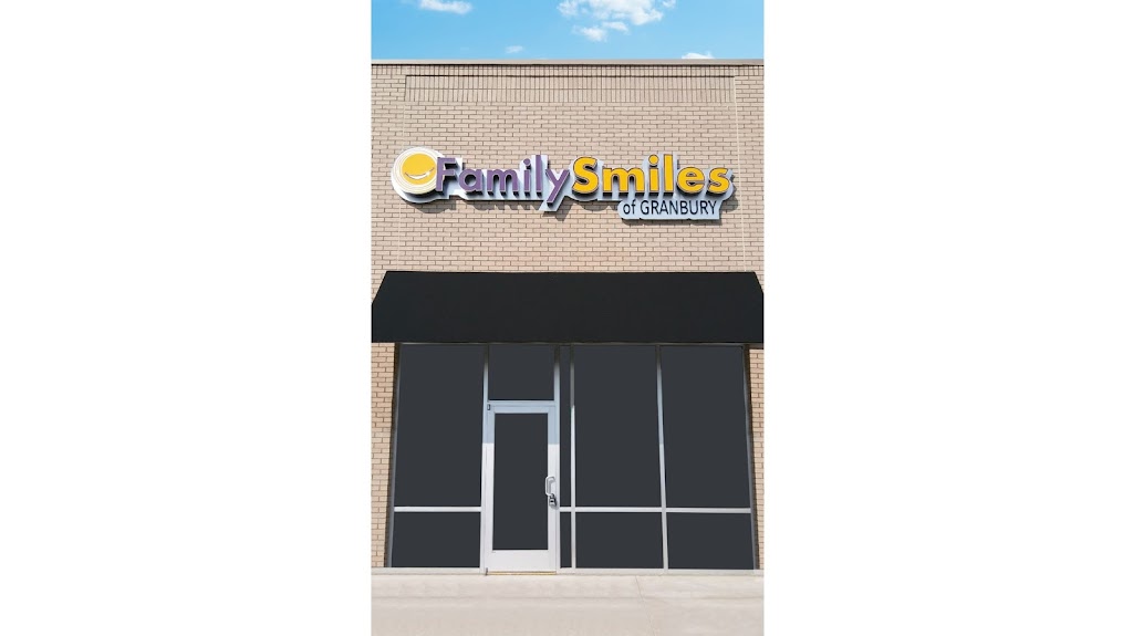 Family Smiles of Granbury | 3710 East US Hwy 377 #114, Granbury, TX 76049, USA | Phone: (817) 573-4600