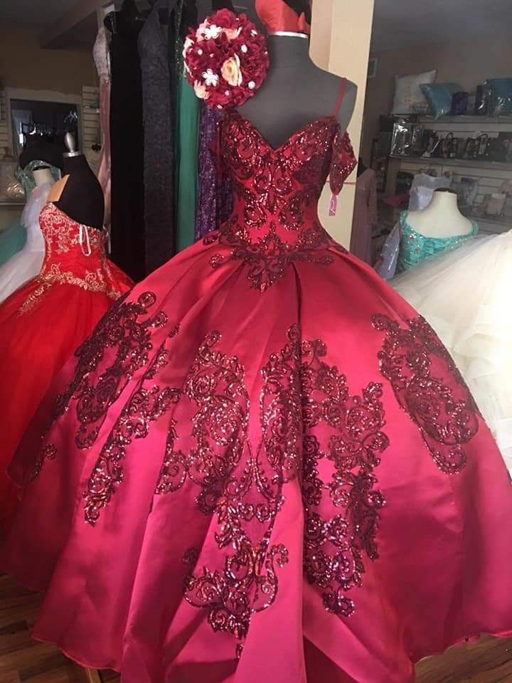 Mis Princesas de plata boutique | 13449 Woodforest Blvd, Houston, TX 77015, USA | Phone: (832) 352-6140