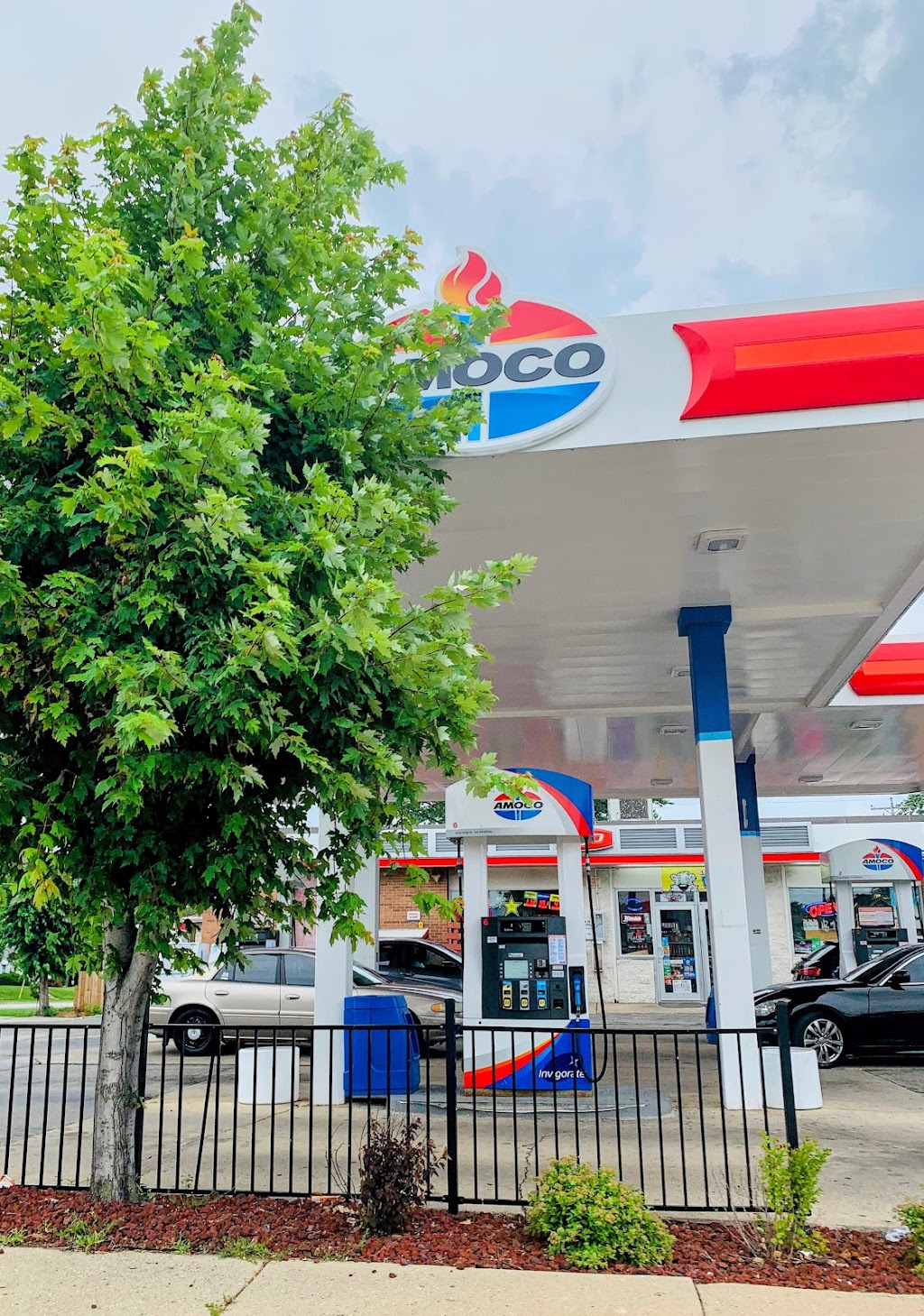 Amoco | 3434 W Oklahoma Ave, Milwaukee, WI 53215, USA | Phone: (414) 455-8998