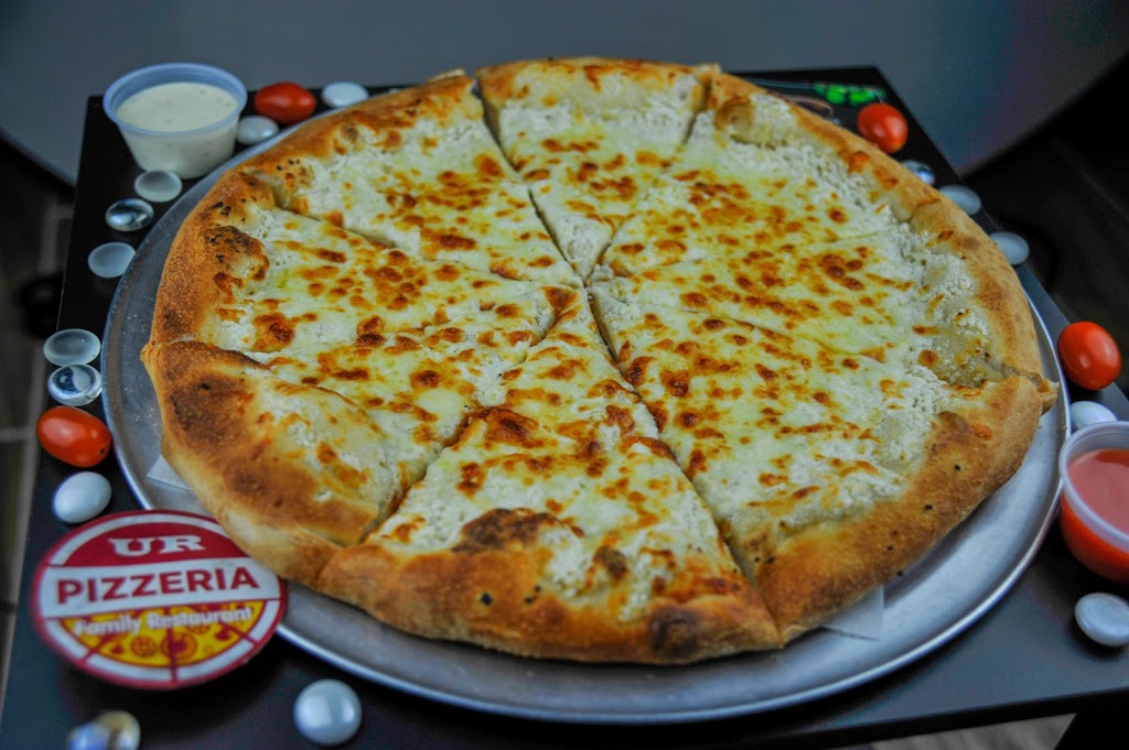 UR Pizzeria | 341 Chatham Dr, Newport News, VA 23602, USA | Phone: (757) 898-8080