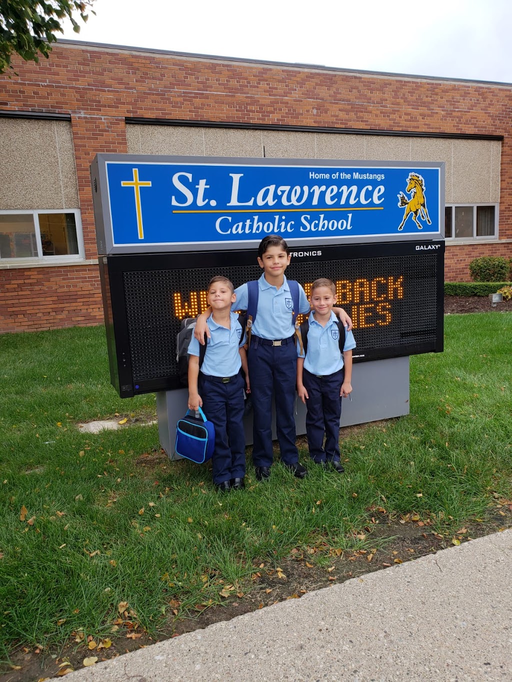 St. Lawrence Catholic School | 44429 Utica Rd, Utica, MI 48317, USA | Phone: (586) 731-0135