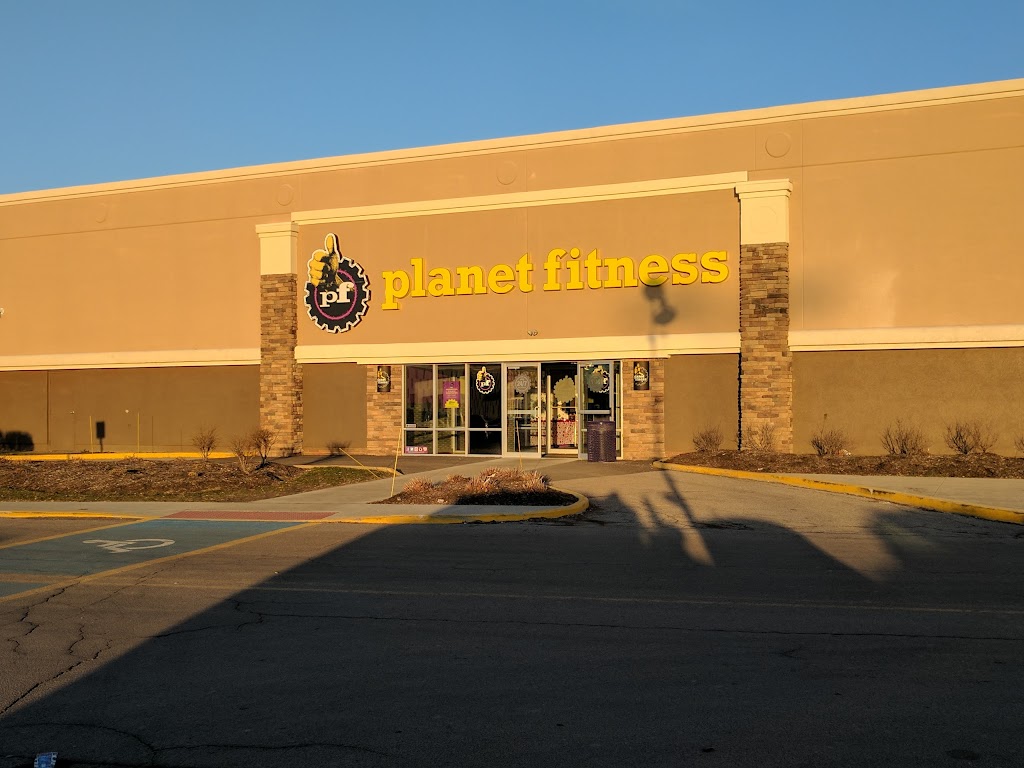 Planet Fitness | 7850 Mentor Ave, Mentor, OH 44060, USA | Phone: (440) 255-8100