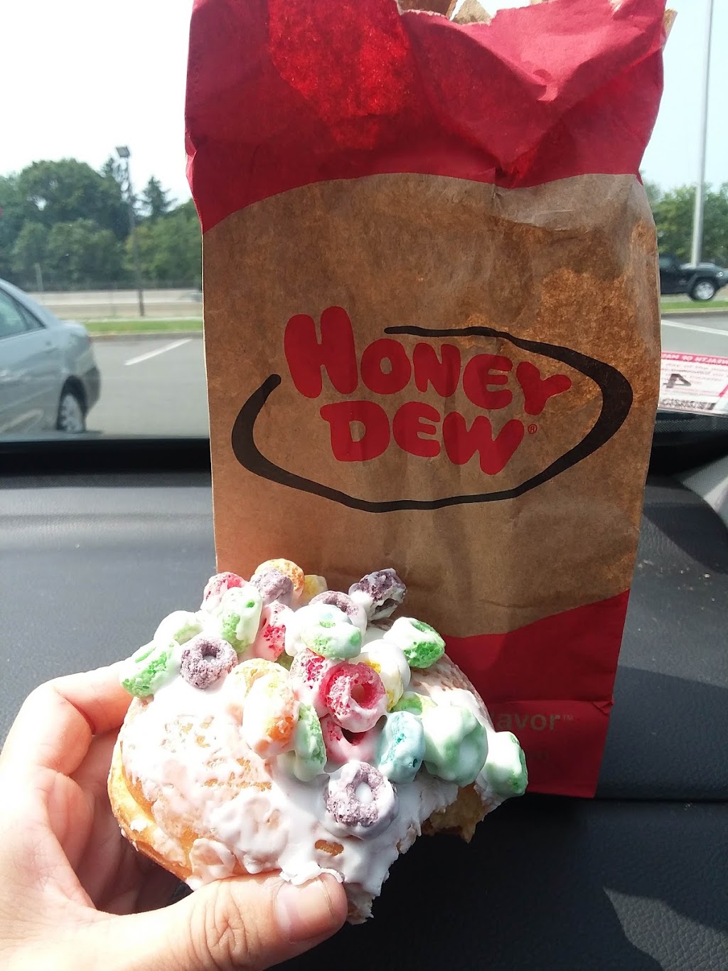 Honey Dew Donuts | 690 Marrett Rd, Lexington, MA 02421, USA | Phone: (781) 861-1144