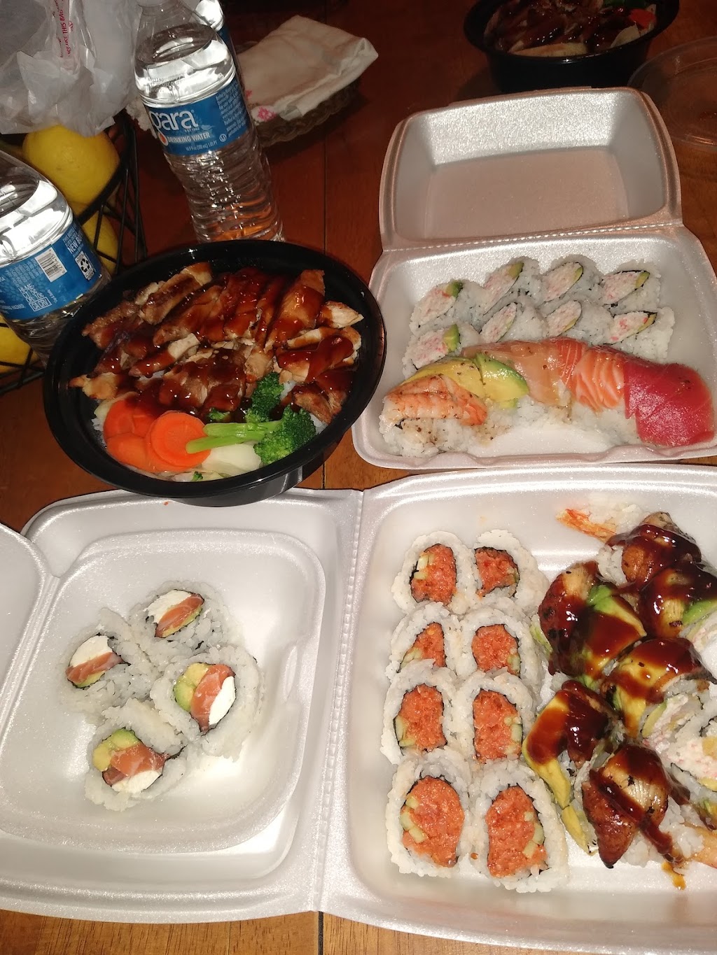 Roll and Teriyaki | 7010 Somerset Blvd Suite B, Paramount, CA 90723, USA | Phone: (562) 630-6989