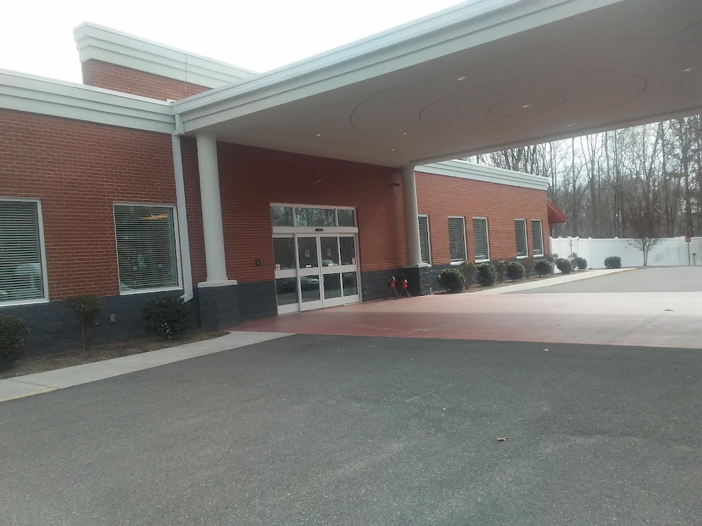 Piedmont Health SeniorCare | 163 Chatham Business Dr, Pittsboro, NC 27312, USA | Phone: (919) 545-7337