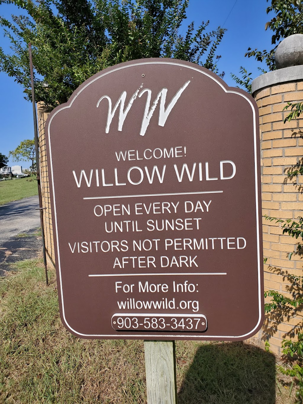 Willow Wild Cemetery | 1220 W 7th St, Bonham, TX 75418 | Phone: (903) 583-3437