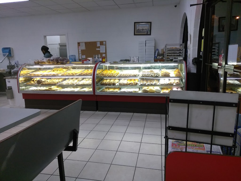 Carlos Bakery | 2101 McNutt Rd, Sunland Park, NM 88063, USA | Phone: (575) 589-9220