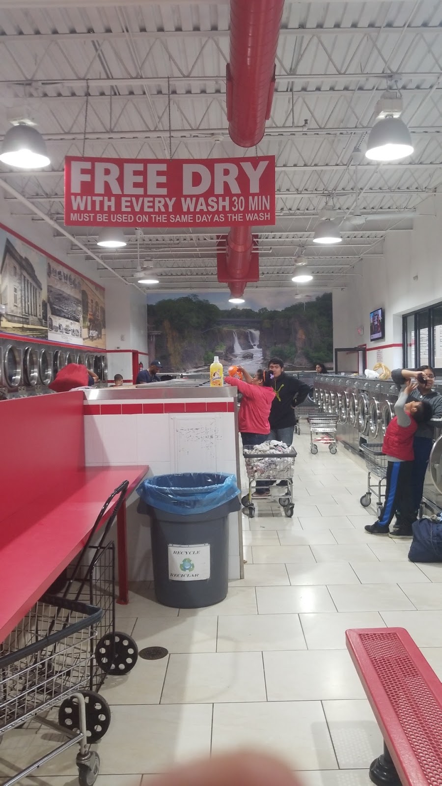 Sudzy Laundromat | 236 Grand St, Paterson, NJ 07501, USA | Phone: (862) 257-9003