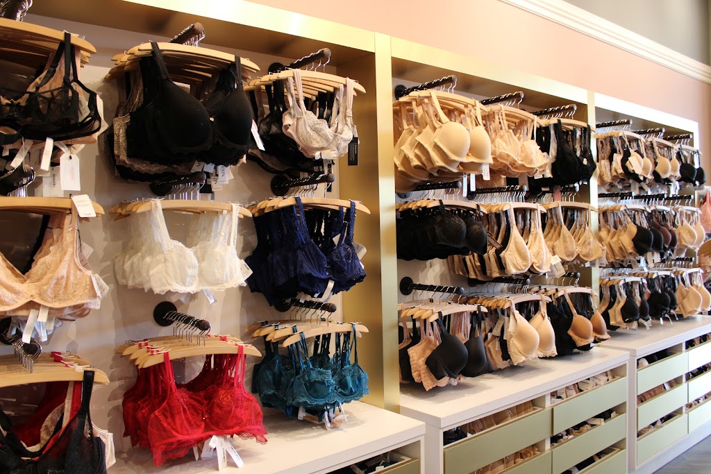 Rumeur Lingerie | 12843 El Camino Real Ste 102, San Diego, CA 92130, USA | Phone: (858) 523-9980