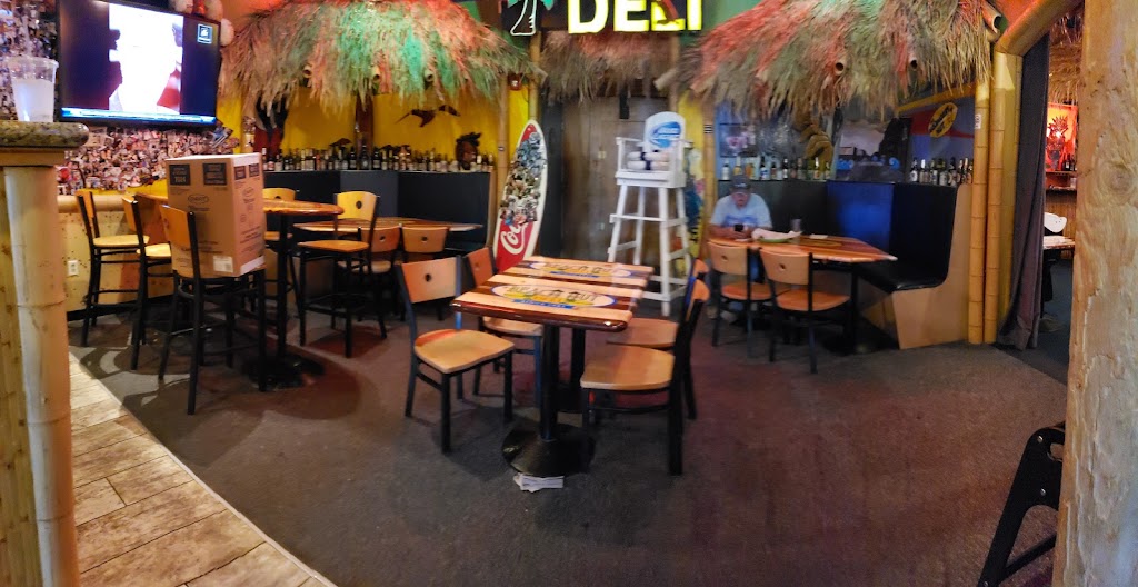 Beach Hut Deli | 6823 Douglas Blvd, Granite Bay, CA 95746, USA | Phone: (916) 791-3130