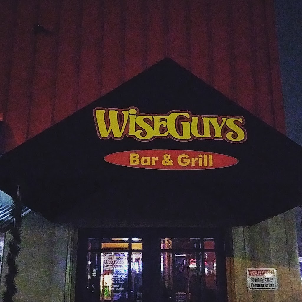 Wiseguys Bar and Grill 2 | 37208 Harper Ave, Clinton Twp, MI 48036, USA | Phone: (586) 961-6510