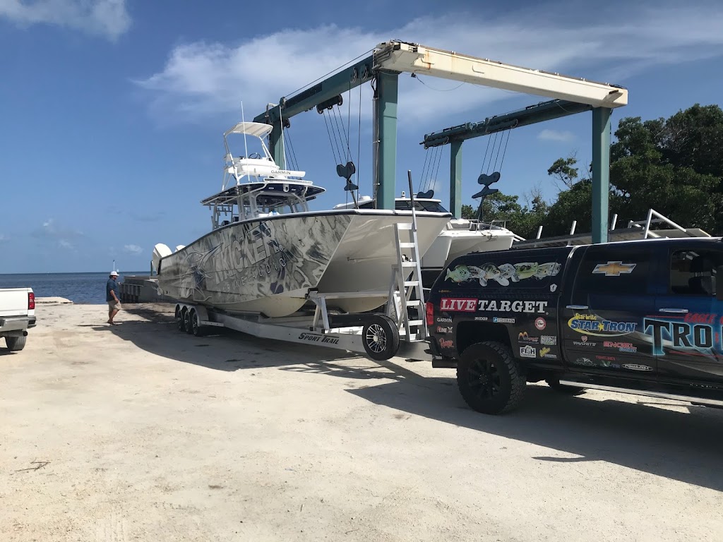 Boat Ramp Oceanside Key Largo | 97900 Overseas Hwy, Key Largo, FL 33037, USA | Phone: (305) 394-1709