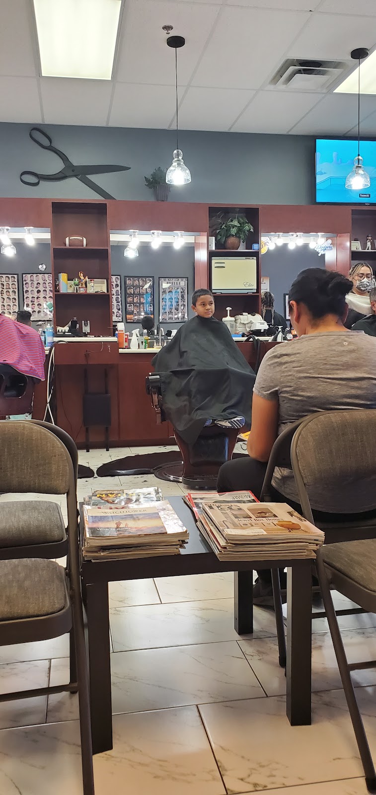 K & K Barber Shop | 21765 W Yuma Rd, Buckeye, AZ 85326, USA | Phone: (623) 474-6505