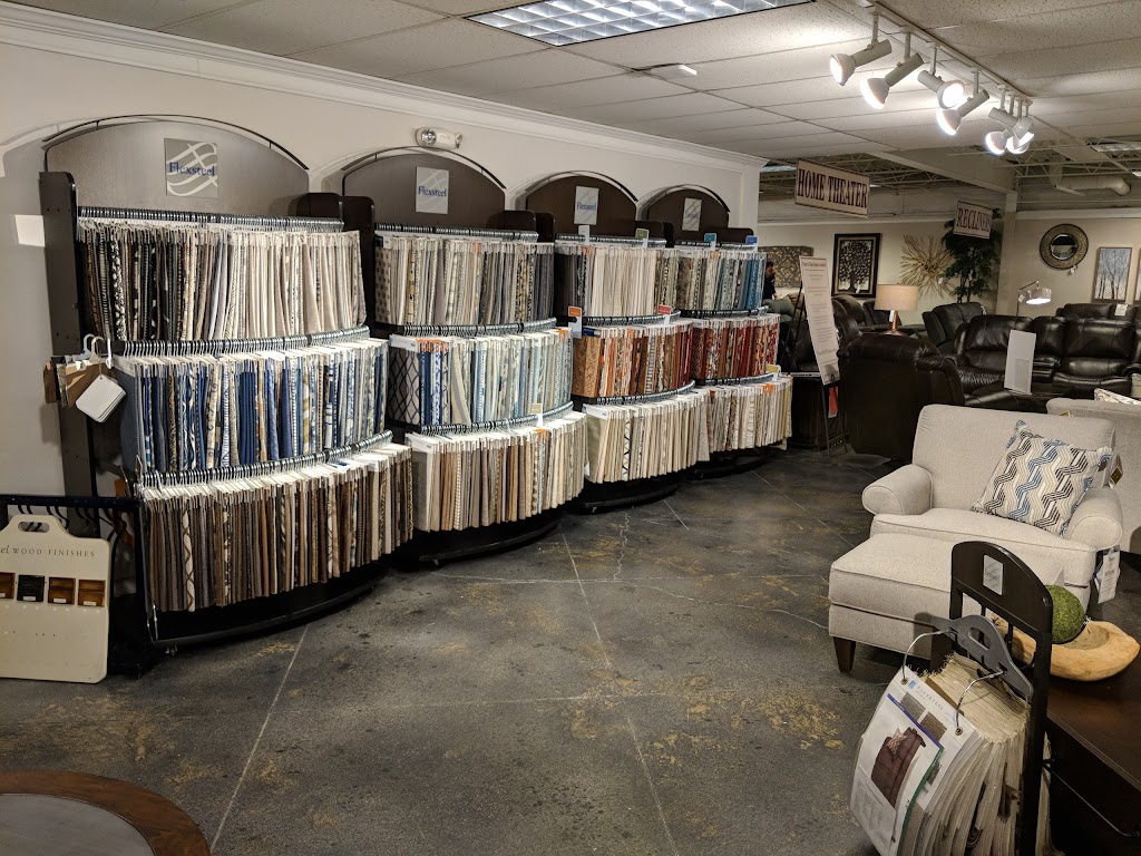 Wayside Furniture Showroom | 1367 Canton Rd, Akron, OH 44312, USA | Phone: (330) 733-6221