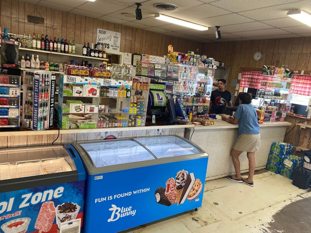 Family Grocery & Deli | 56388 LA-445, Husser, LA 70442, USA | Phone: (985) 747-0355