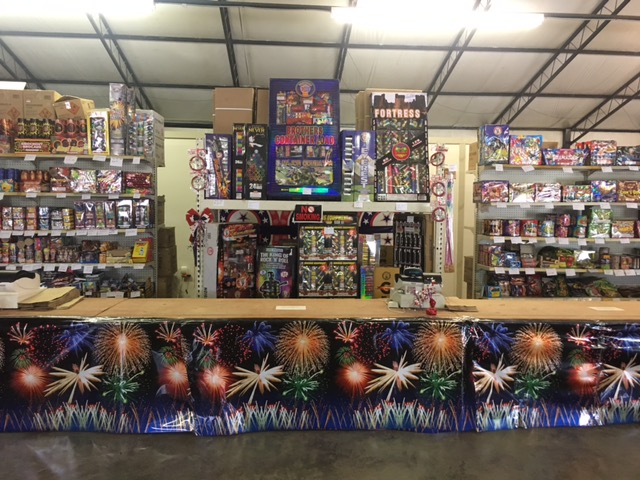 Brazos Fireworks | 5201 State Hwy 144, Granbury, TX 76048, USA | Phone: (817) 579-7878
