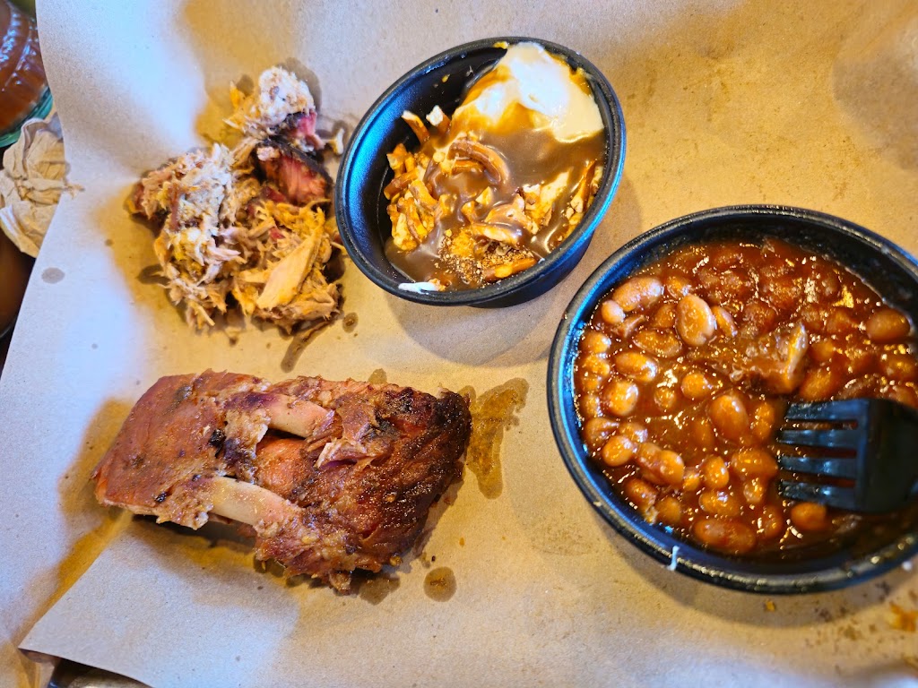 MISSION BBQ | 8225 W Ridgewood Dr, Parma, OH 44129, USA | Phone: (216) 487-6274