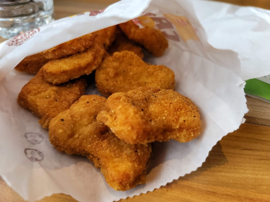 Burger King | 3190 Long Beach Rd, Oceanside, NY 11572, USA | Phone: (516) 594-1026