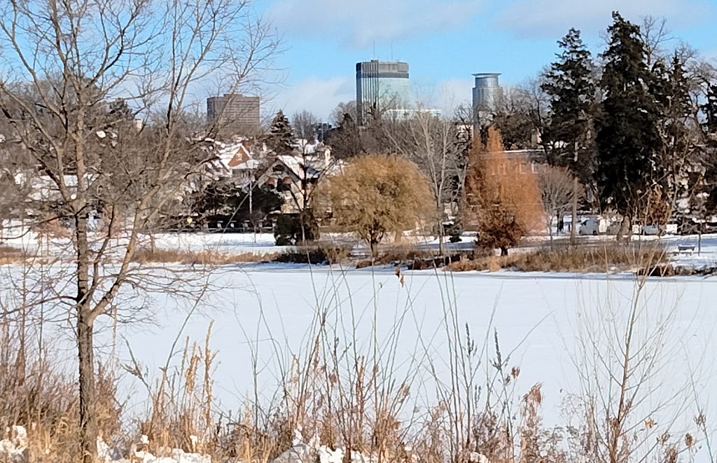 Lake of the Isles Park | 2500 Lake of the Isles Pkwy E, Minneapolis, MN 55405, USA | Phone: (612) 230-6400