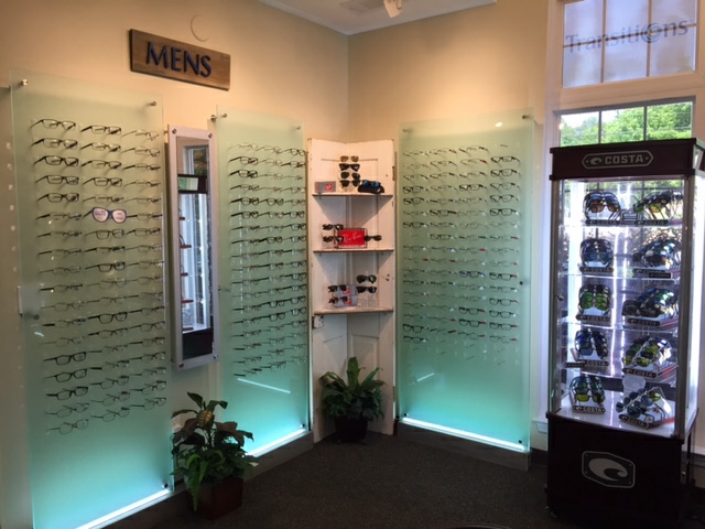 EyeCare Associates | 9821 US-31, Warrior, AL 35180, USA | Phone: (205) 647-3937