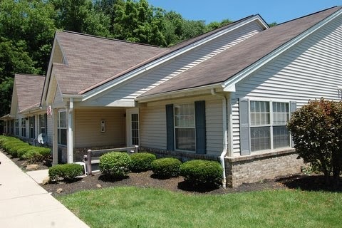 Ault Manor Apartments | 188 Sells Rd, Lancaster, OH 43130 | Phone: (740) 681-4364
